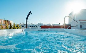 Aparthotel Luz De Gades - Suites Spa Gym - Adults Only